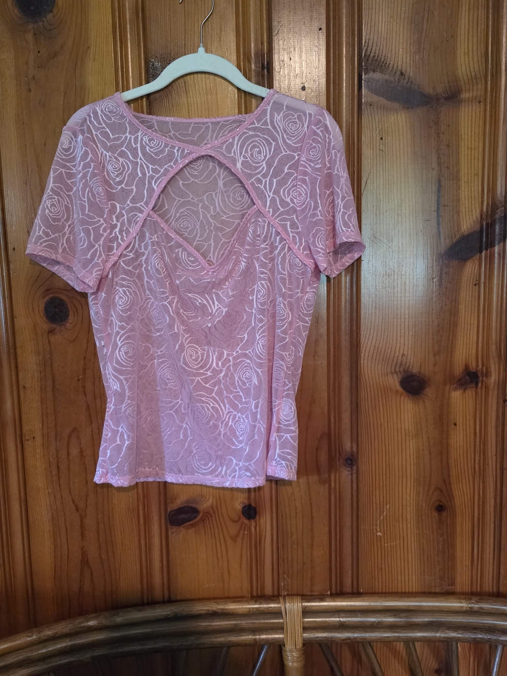 Women's Pink Floral Mesh Short Sleeve Top with Cutout Back